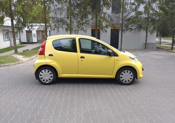 Peugeot 107 cena 7500 przebieg: 99743, rok produkcji 2007 z Warszawa małe 46